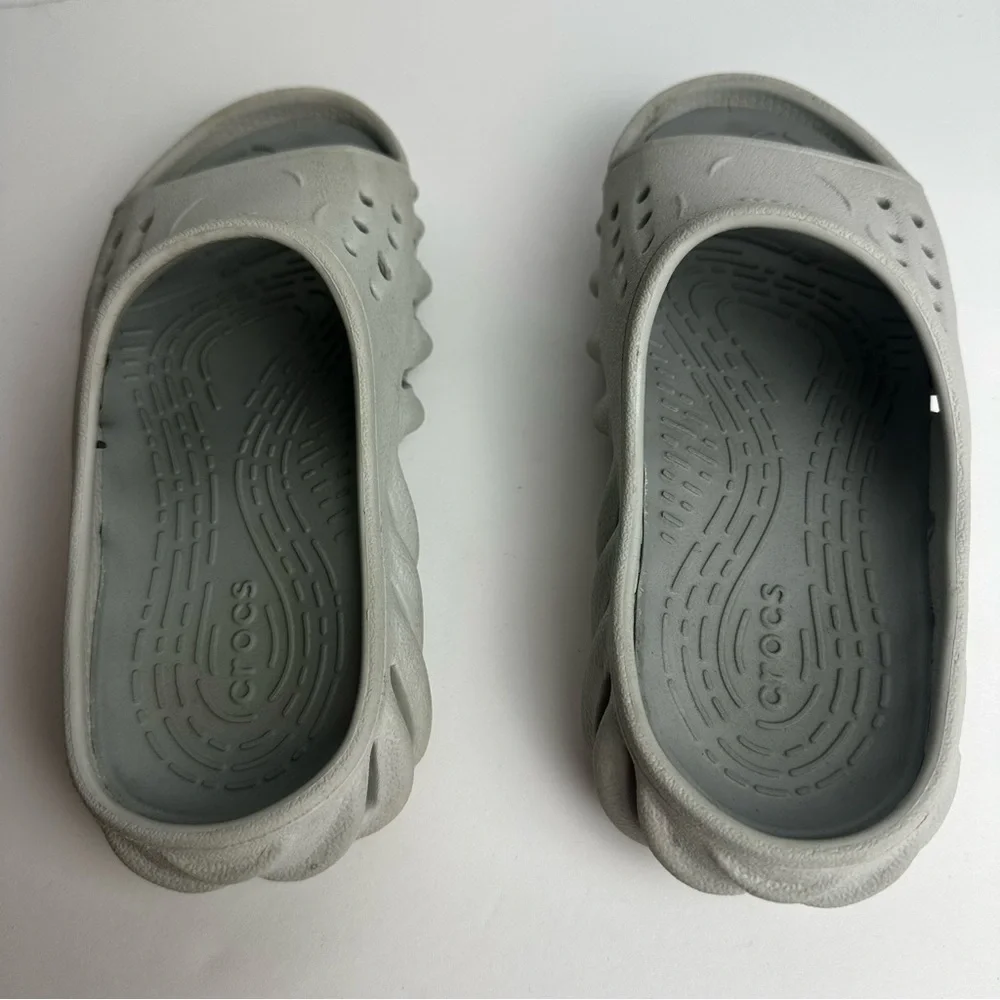 Crocs Echo Slides Junior Size 1 Shoes Gray Grey Outdoor Beach Travel Pool Summer